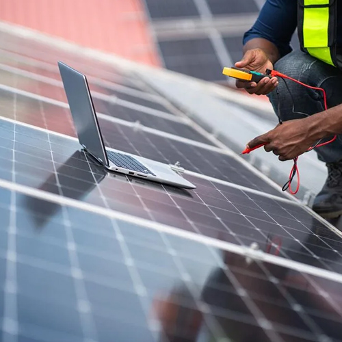 O&M (Operação e manutenção) solar